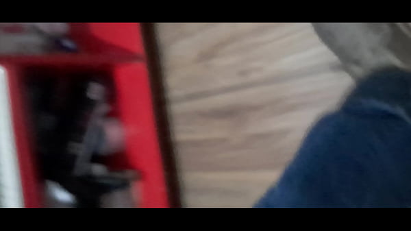 Vivi Guedez – Fucks the porn babe’s beautiful ass in this super spicy and exclusive sex scene.